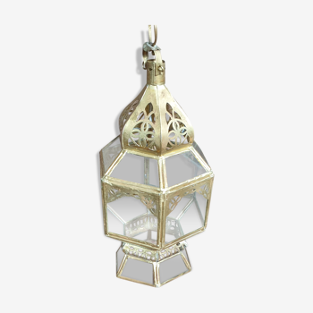 Window lantern suspension