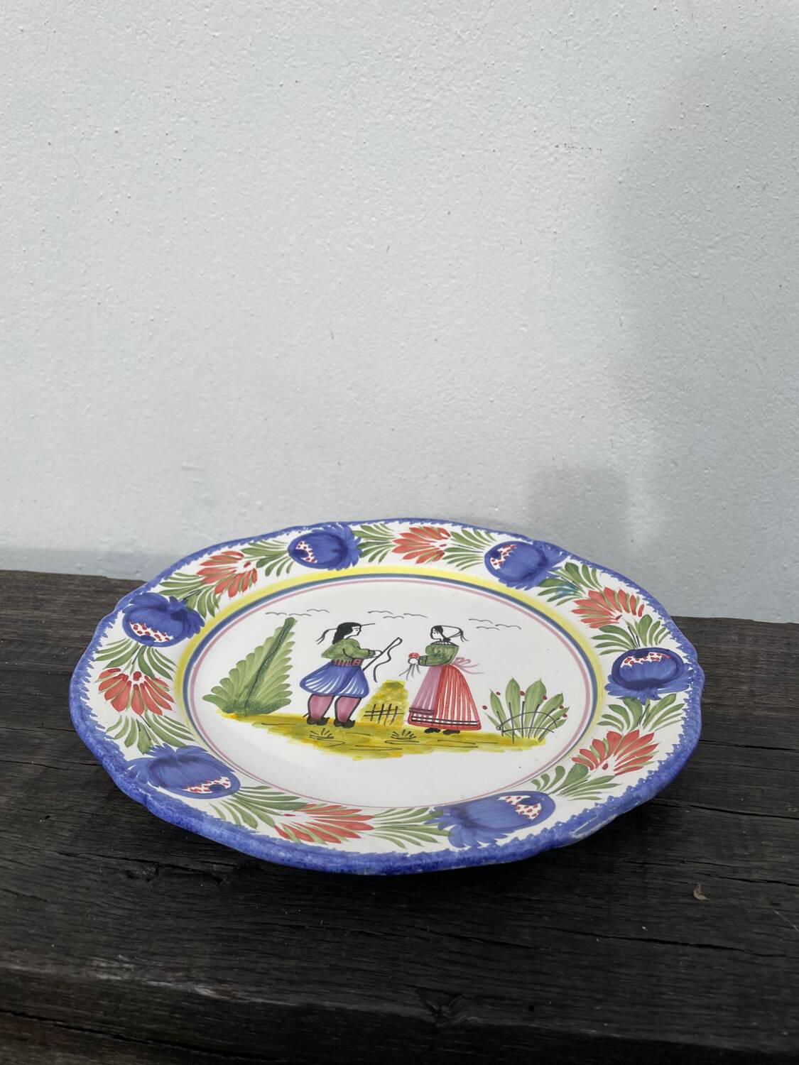 Quimper Breton decorative plate