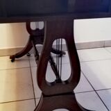 Bureau anglais à rabats et piètement en lyre