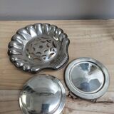 Shell butter dish in silver metal