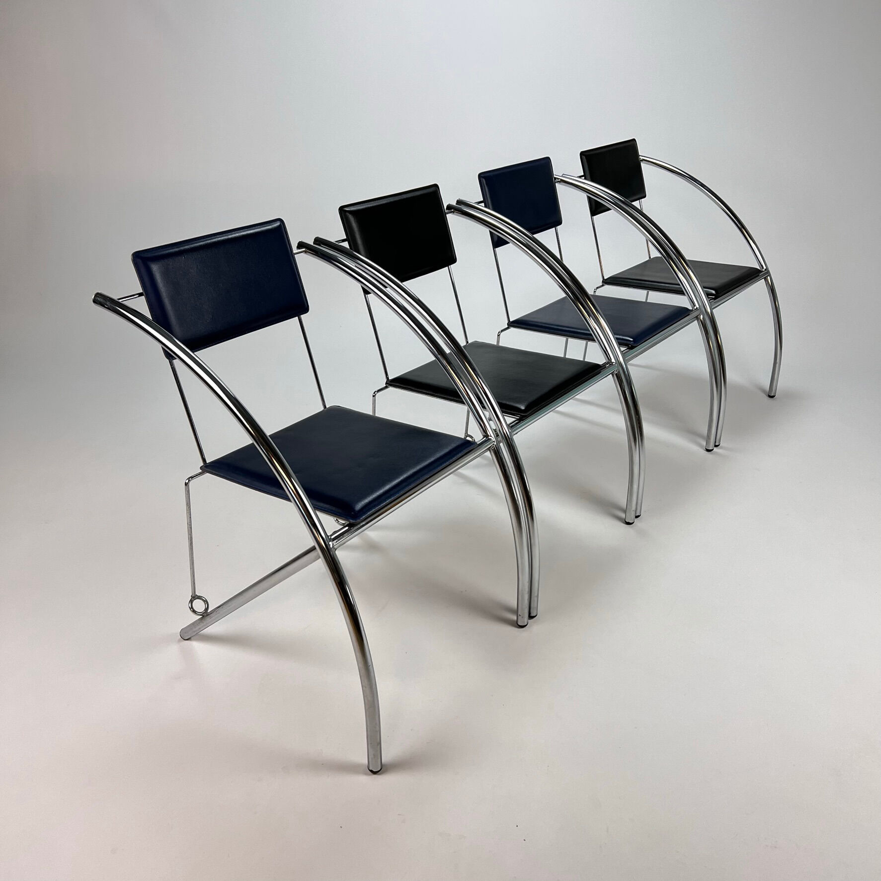 Set of 4 Postmodern Black and Blue and chrome tubular chairs, 1980s