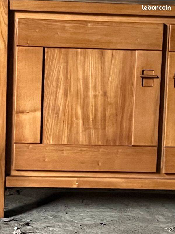 enfilade in an elm House revival from the 1960s-1970s