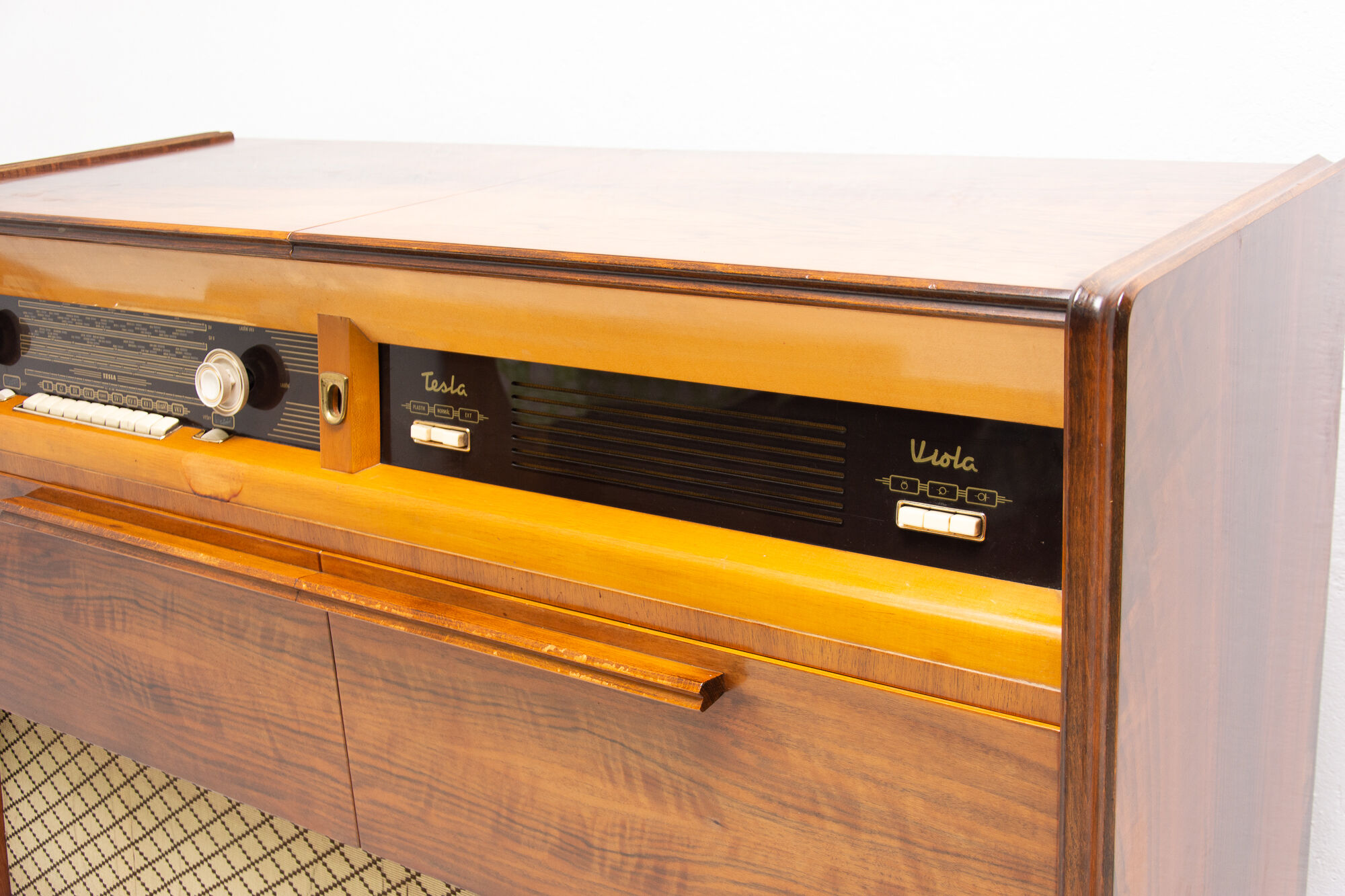 Record player and radio Tesla, Czechoslovakia, 1950