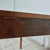 Dining table by Jindrich Halabala