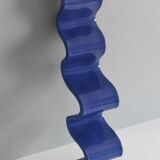 Cobalt blue wave pocket emptier