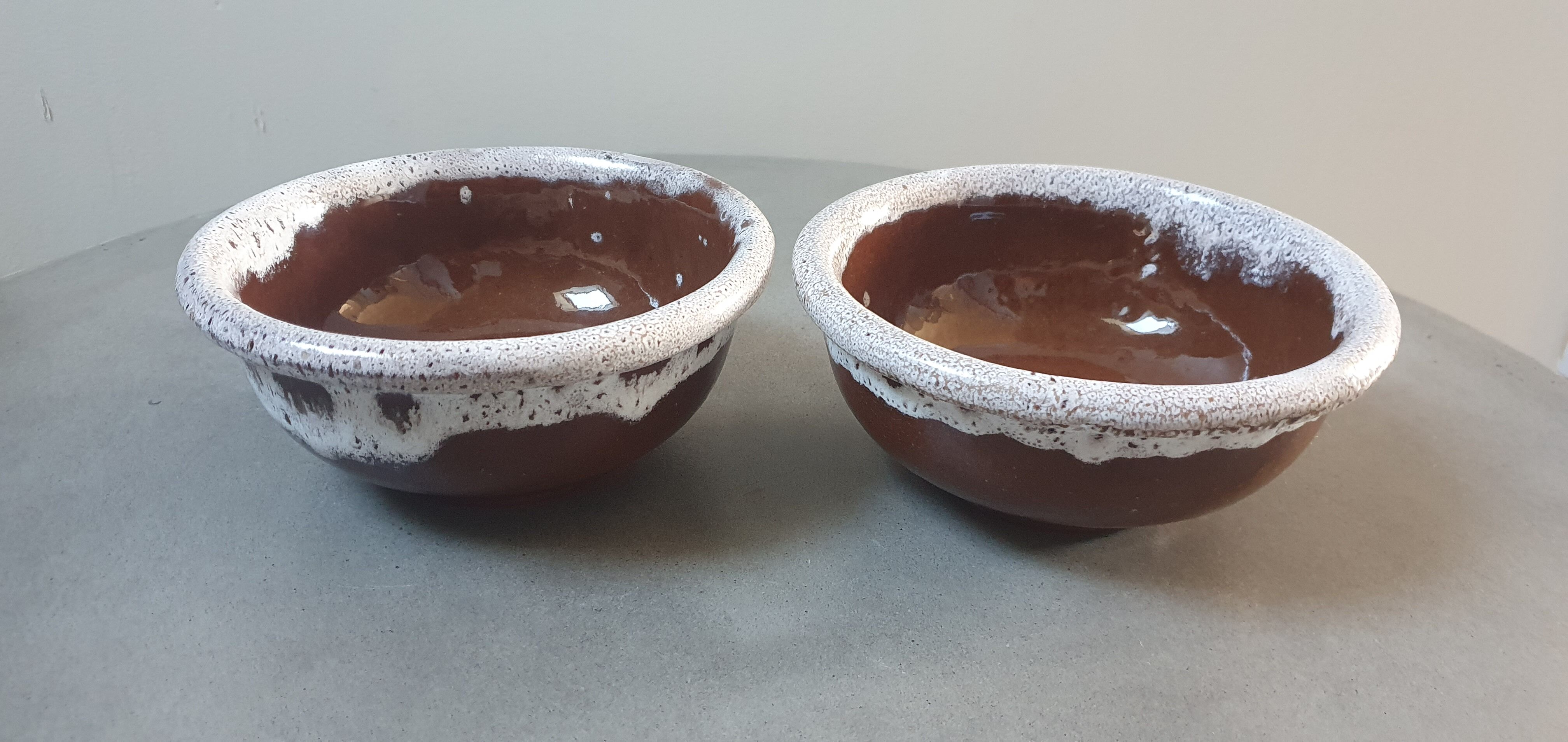 Ceramic bowls