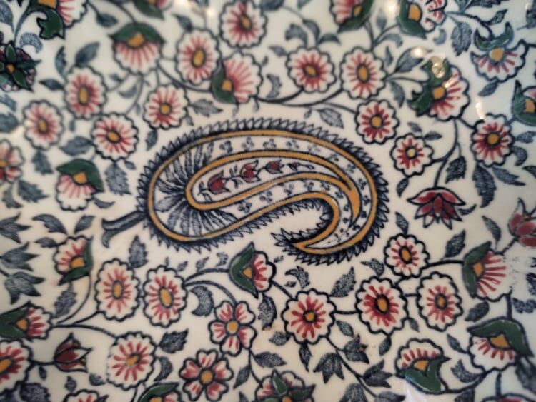 Empty pocket faiance Gien