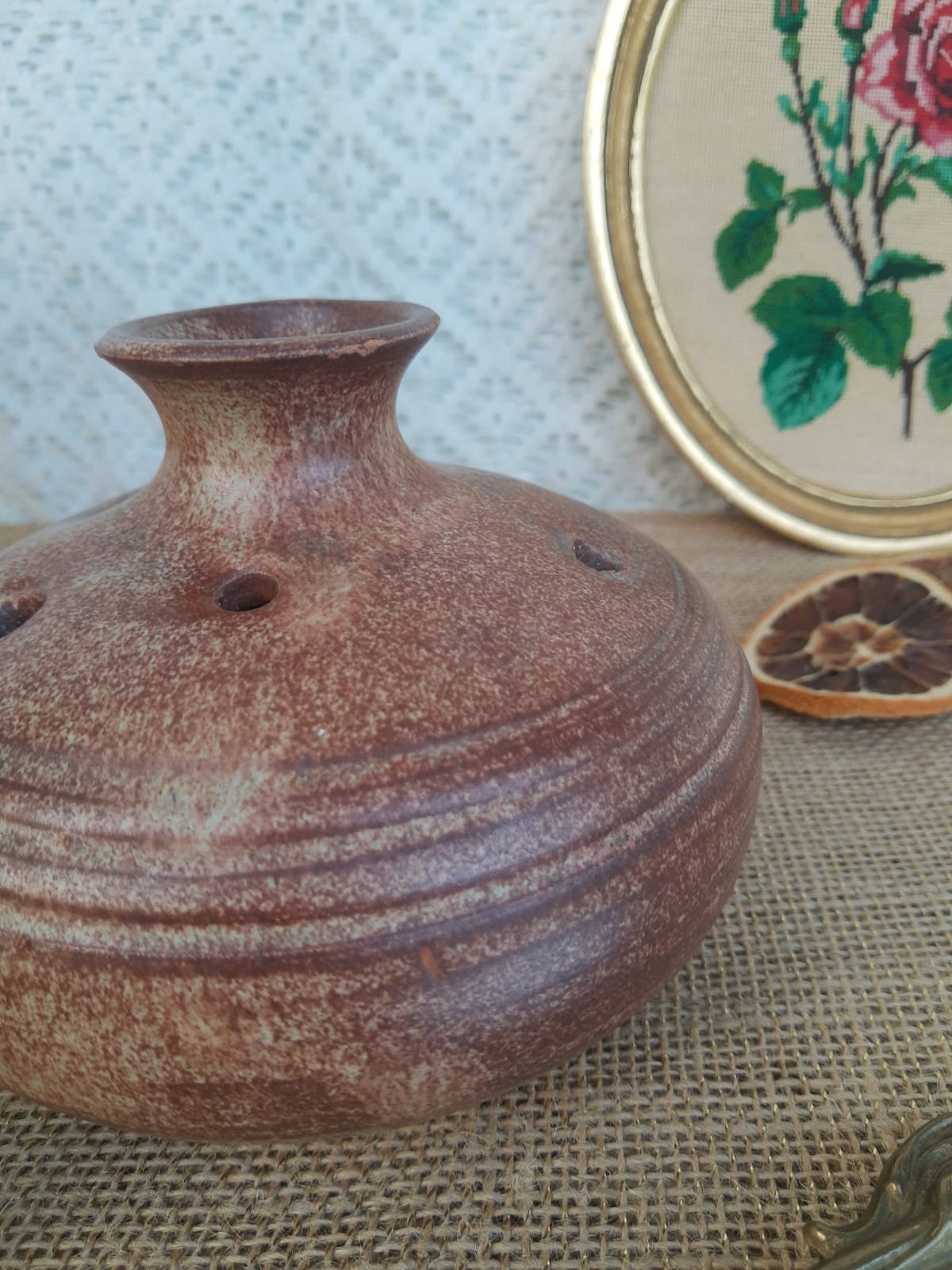 Vase pique flower in sandstone signed Vallauris vintage