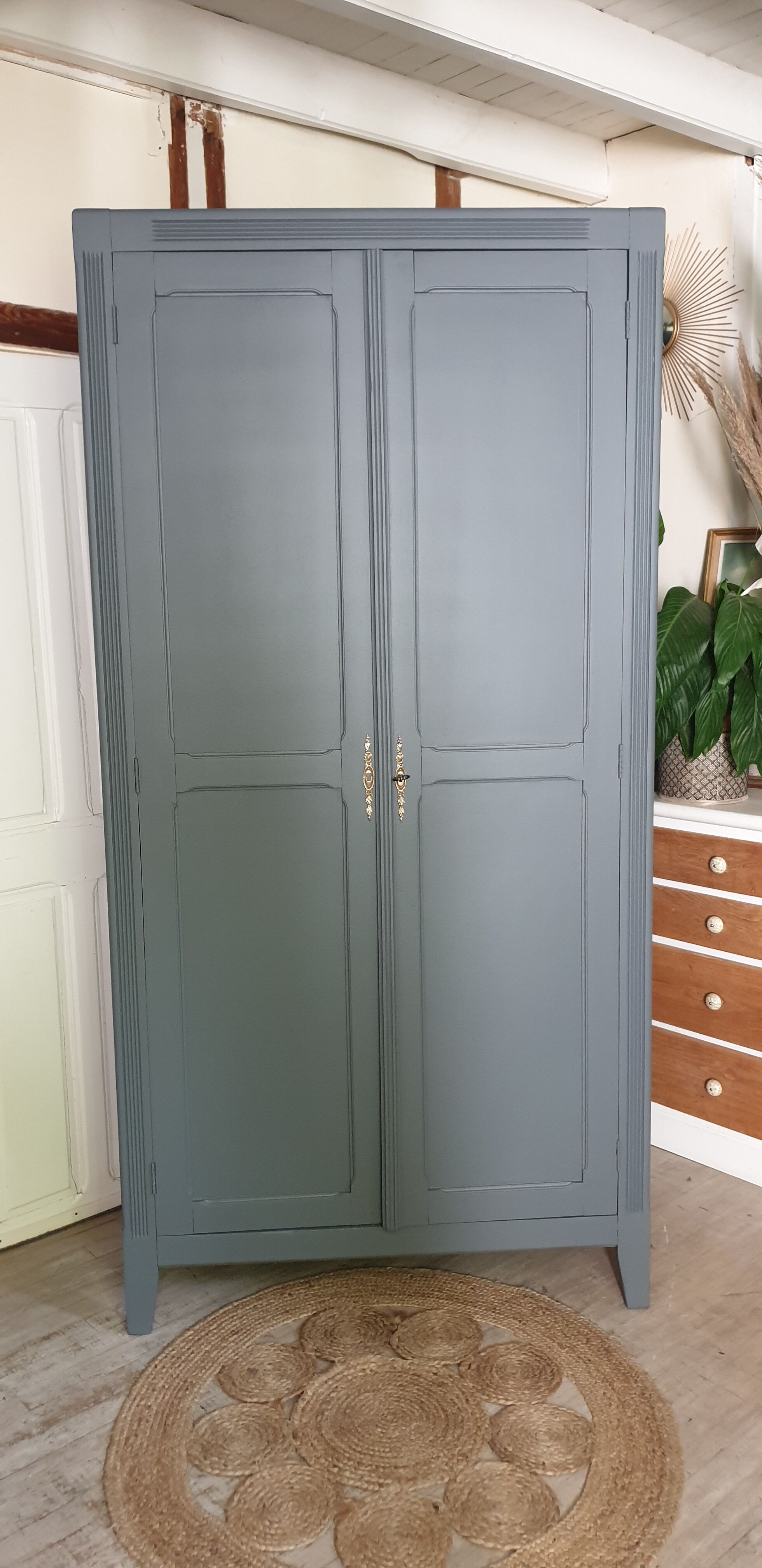 Grey Parisian wardrobe