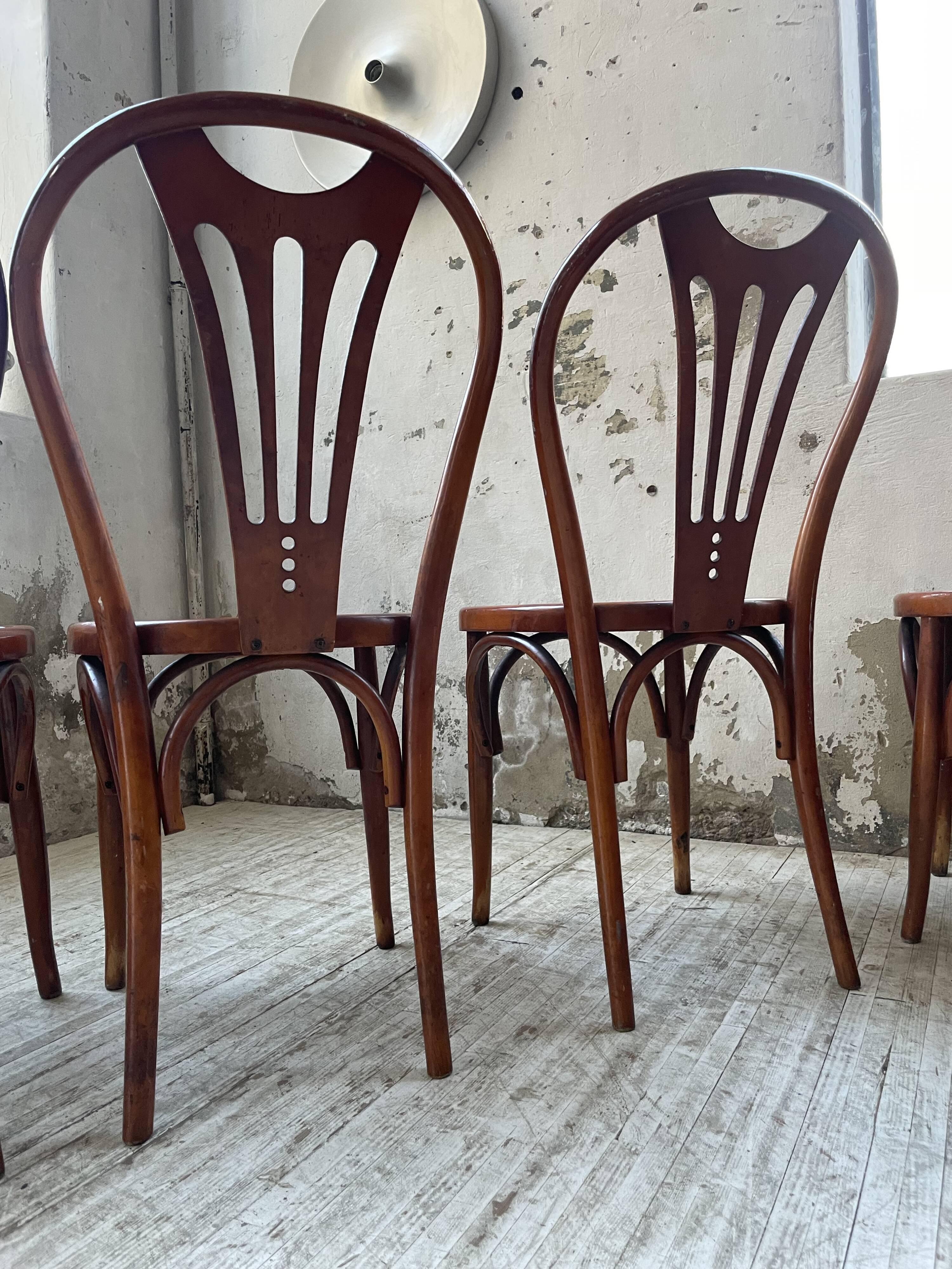 6 bistro chairs