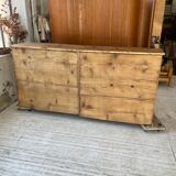 Row of pine loom furniture