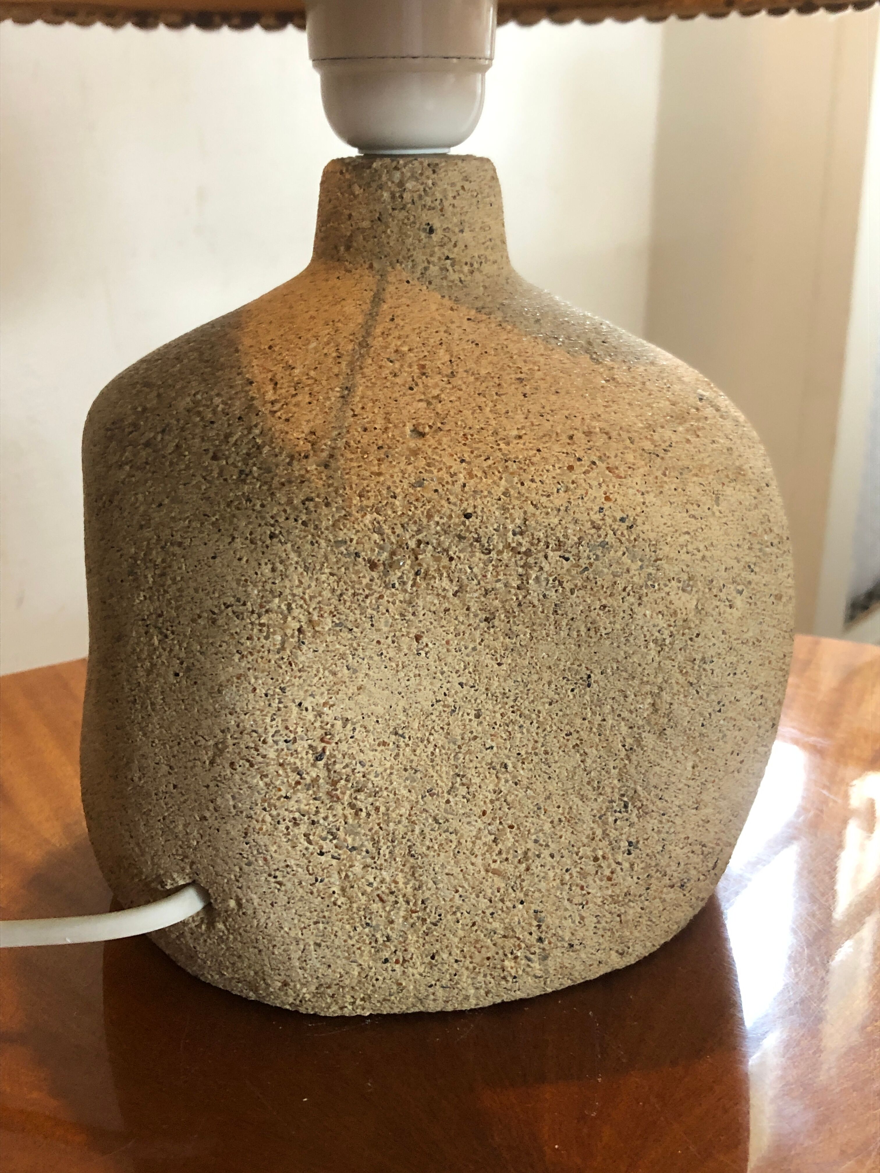 Stone lamp