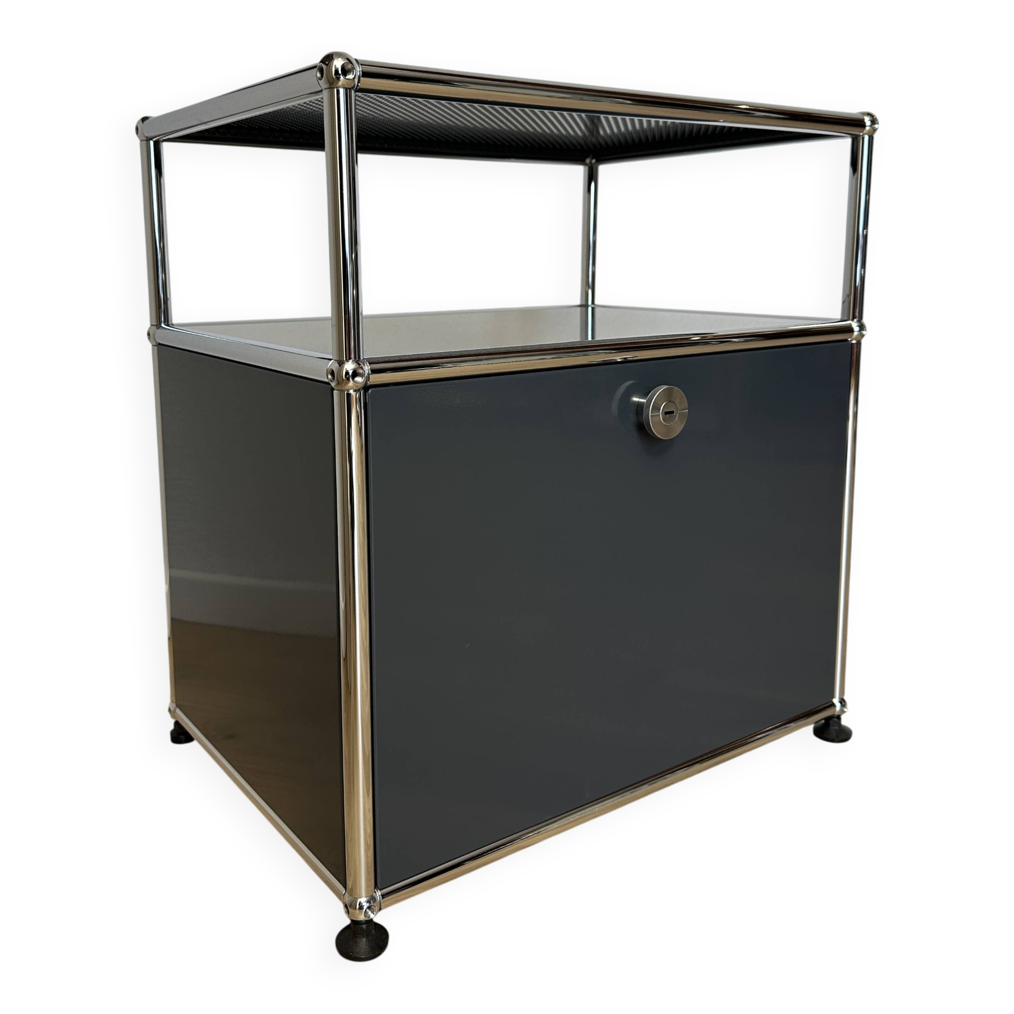 Meuble d’appoint USM Haller en Gris Anthracite