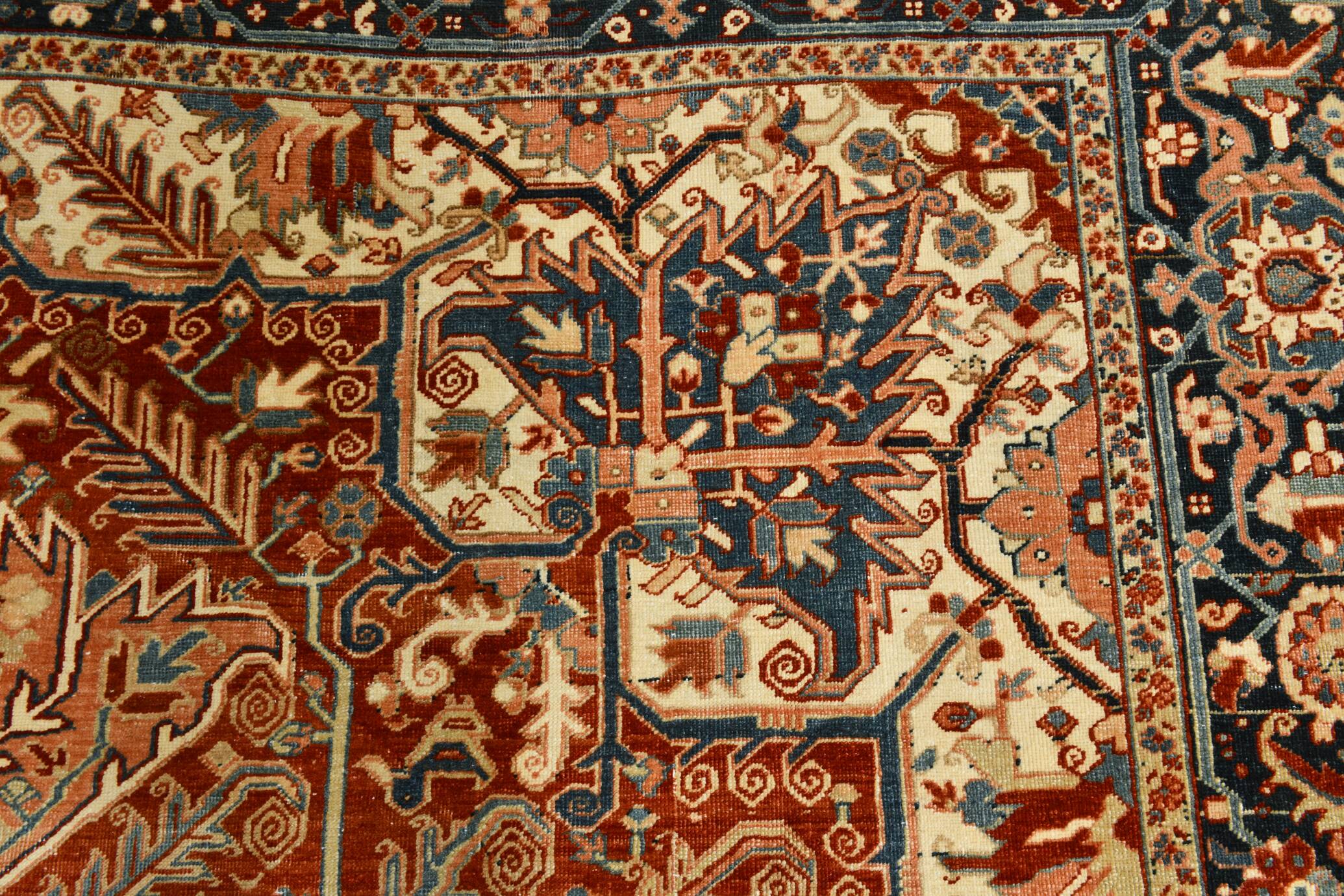 1960s Antique Red & Navy Blue Classic Persian Rug, 287x386Cm