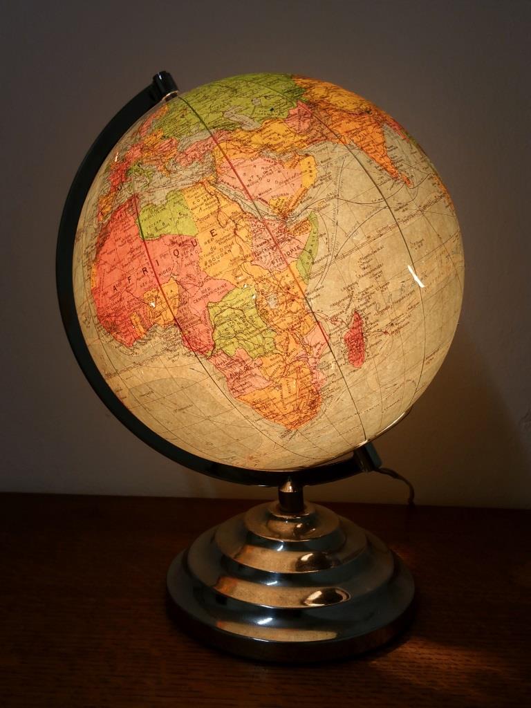 Light globe