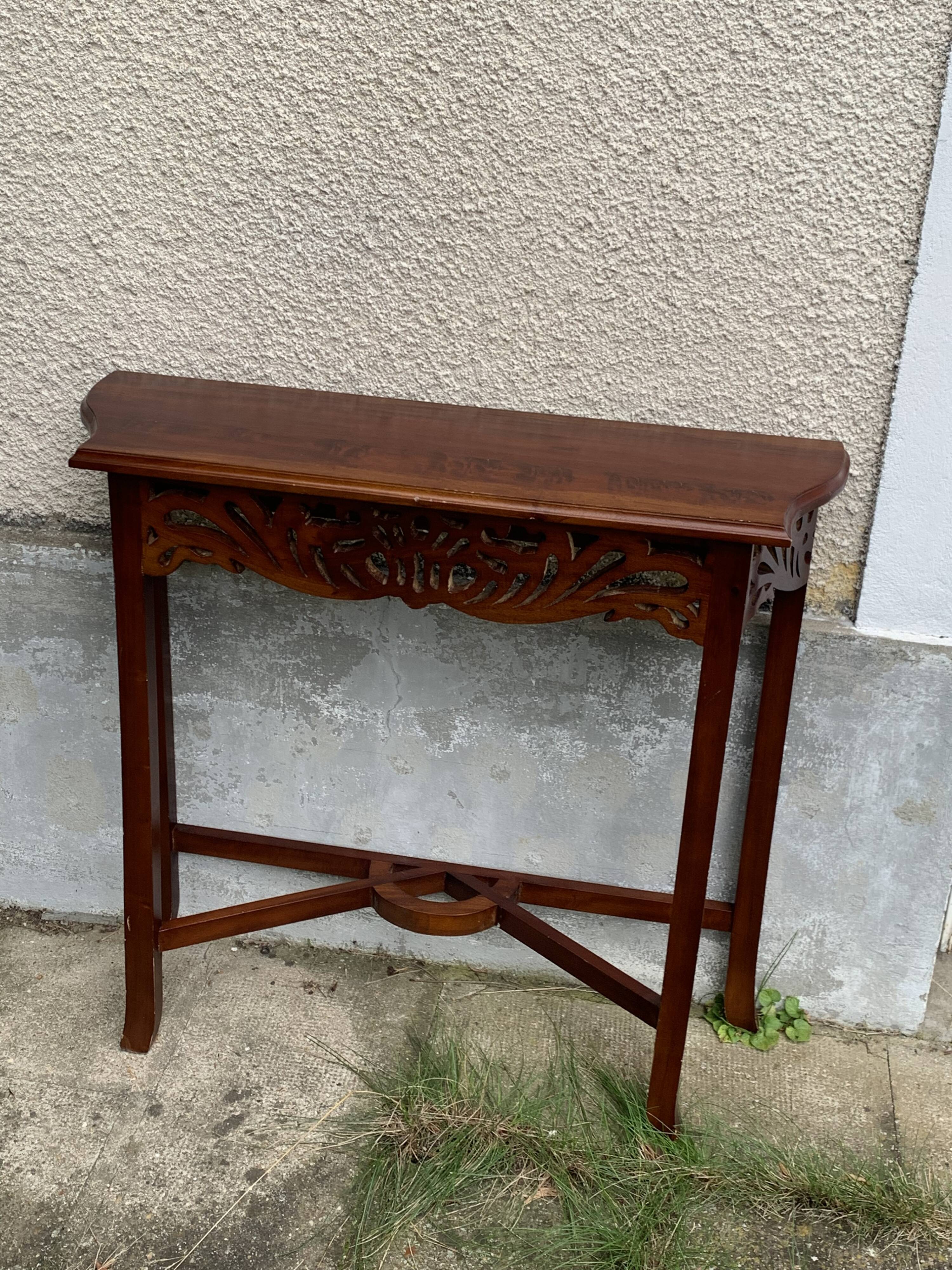 Vintage carved wooden console and aesthetics