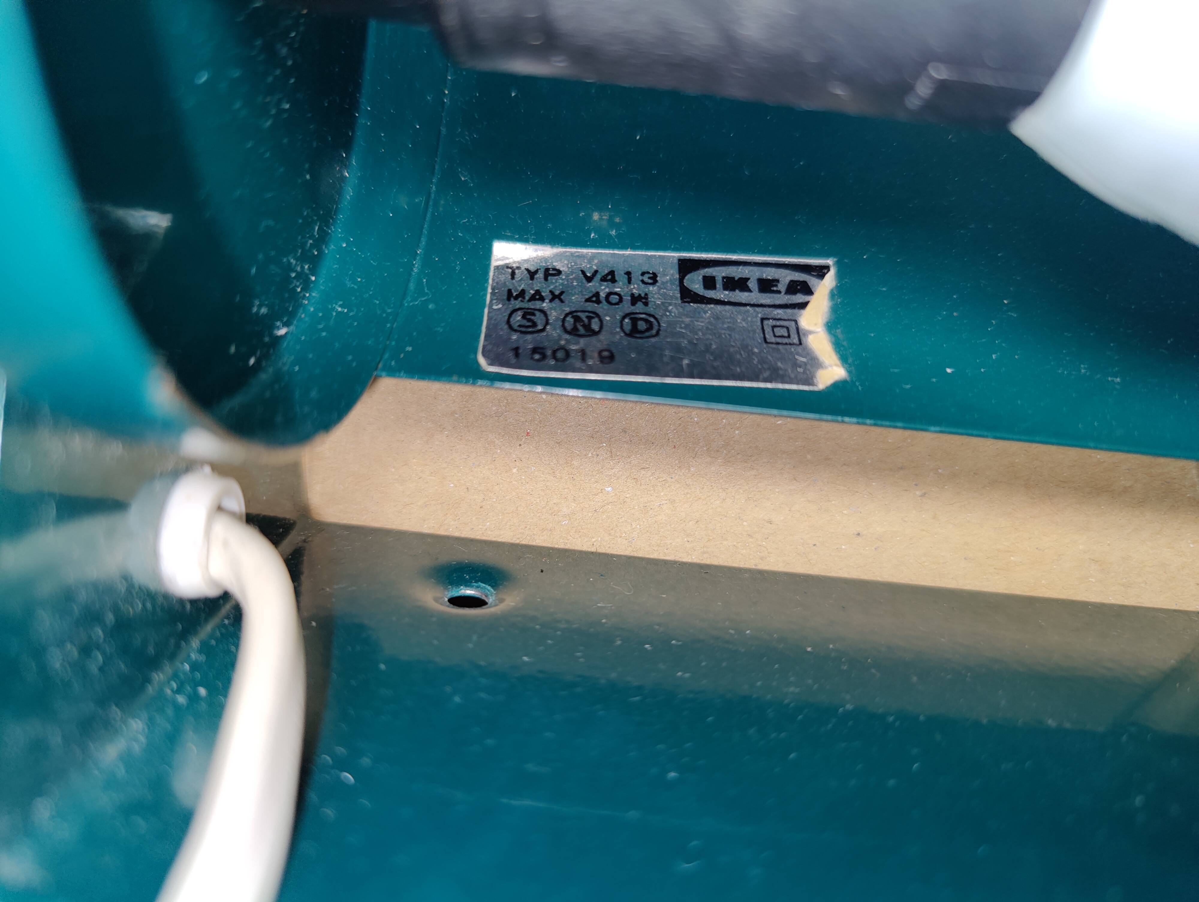 Pair of green Lod type v413 roller wall lights from Ikea.