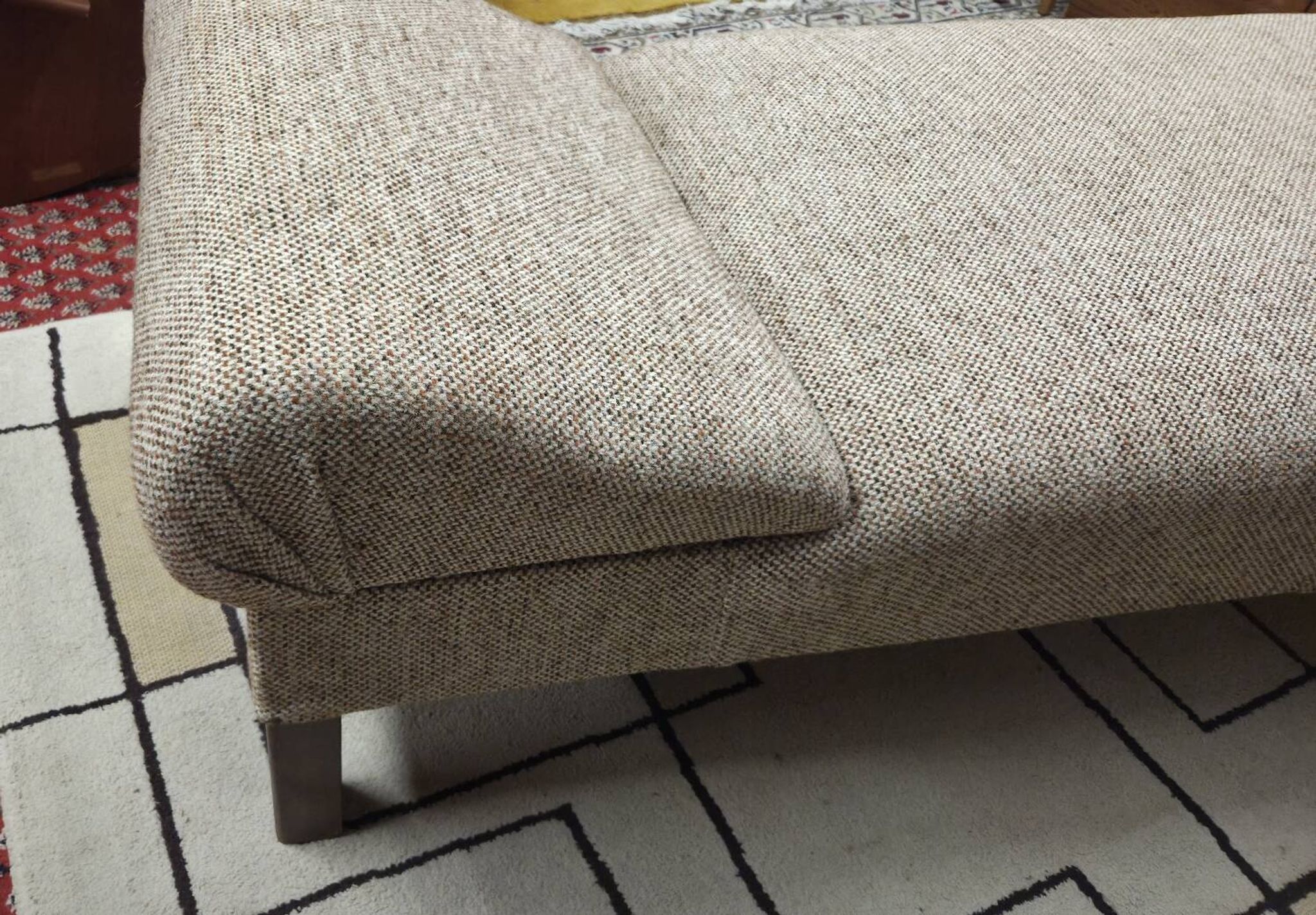 Daybed, vintage 1970s chaise longue with headrest.