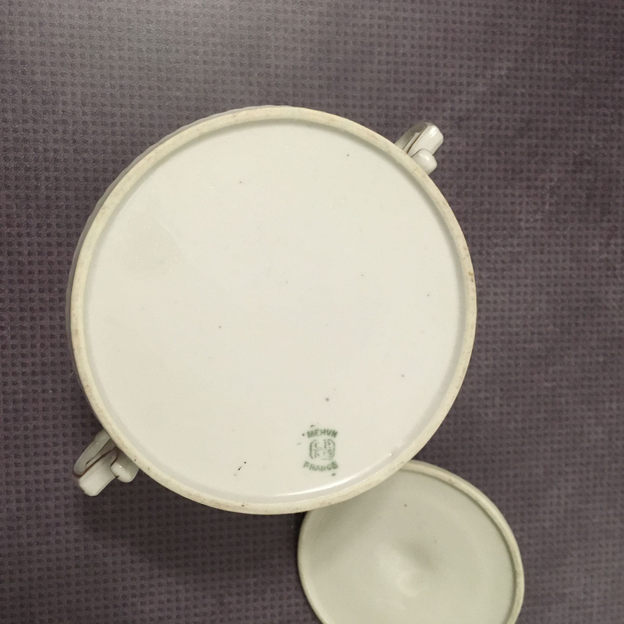 Charles PILLIVUYT Mehun porcelain sugar with fluted relief and blue and white checkered pattern