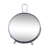 Round mirror with feet