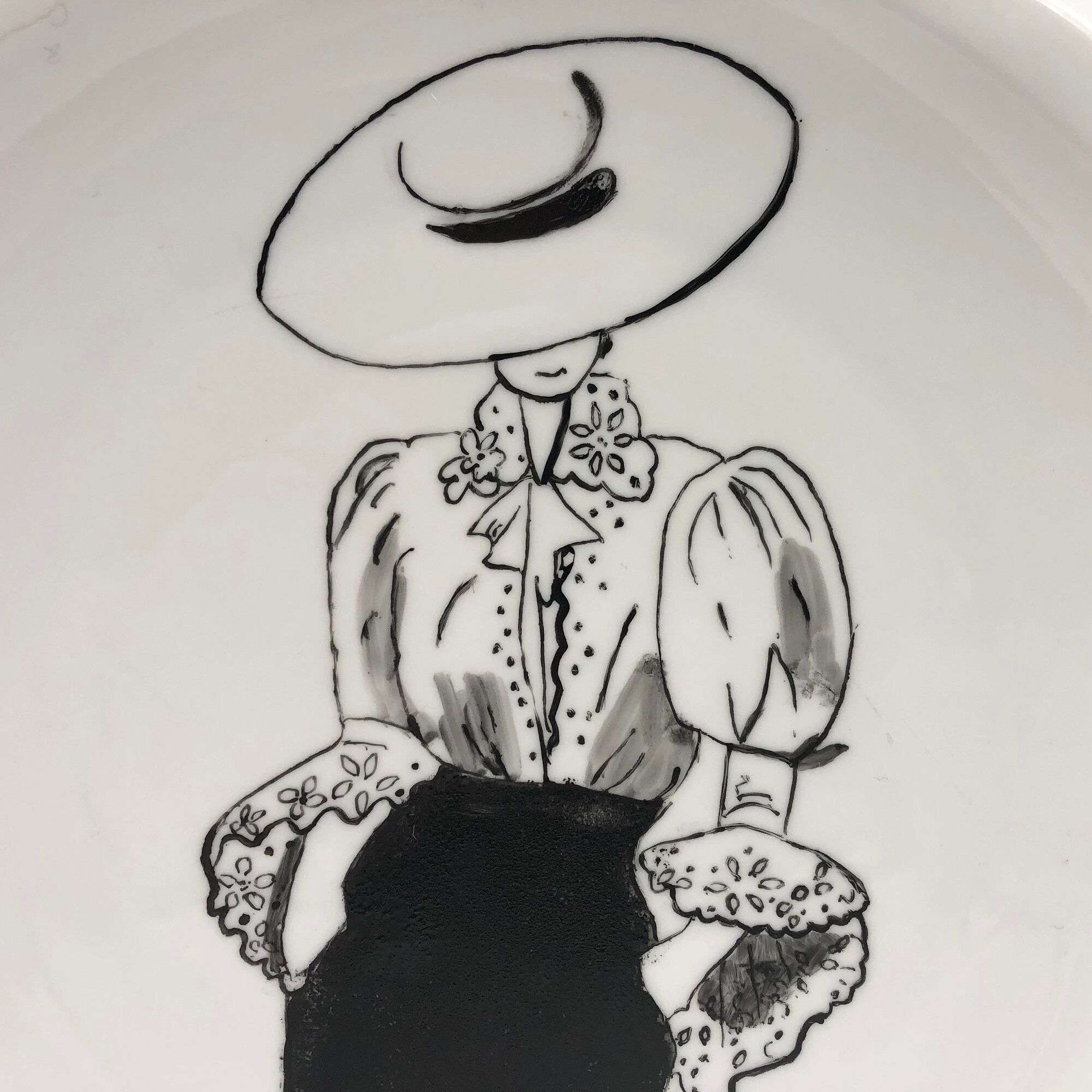 Fashion décor plate, B&C Limoges.