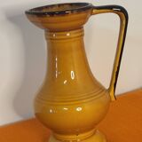 Mustard pitcher