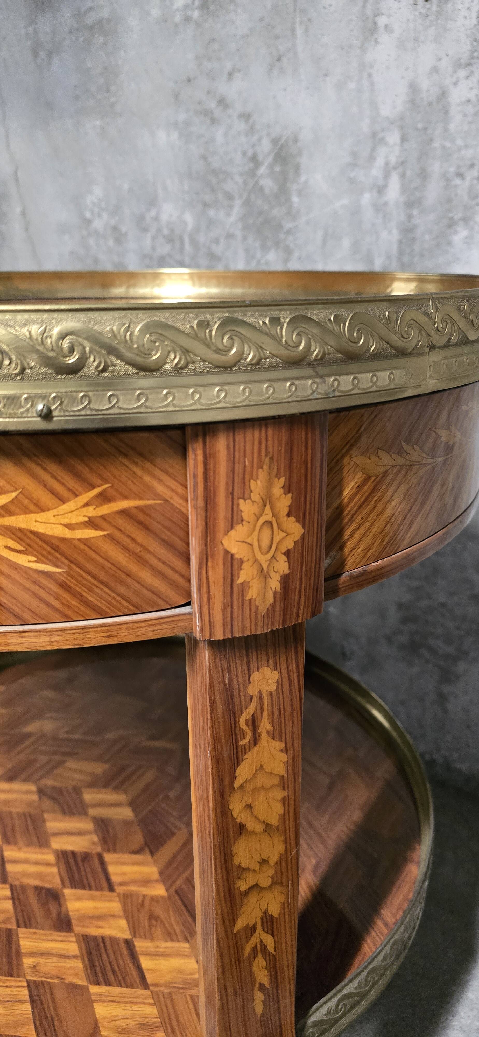 Marquetry-decorated gueridon – 20th century