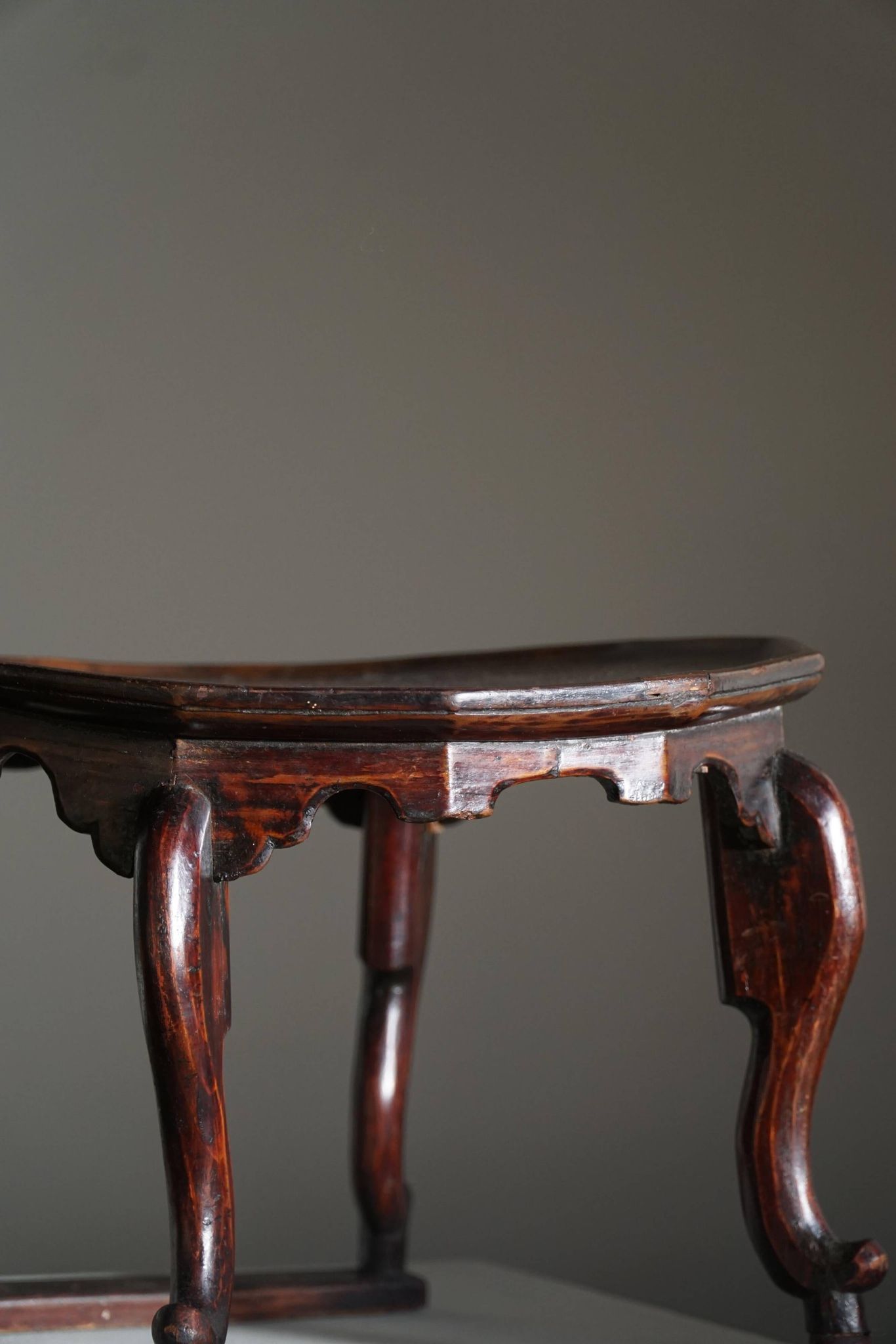 Organic Art Deco side table / solid stained wood stool, 1940s