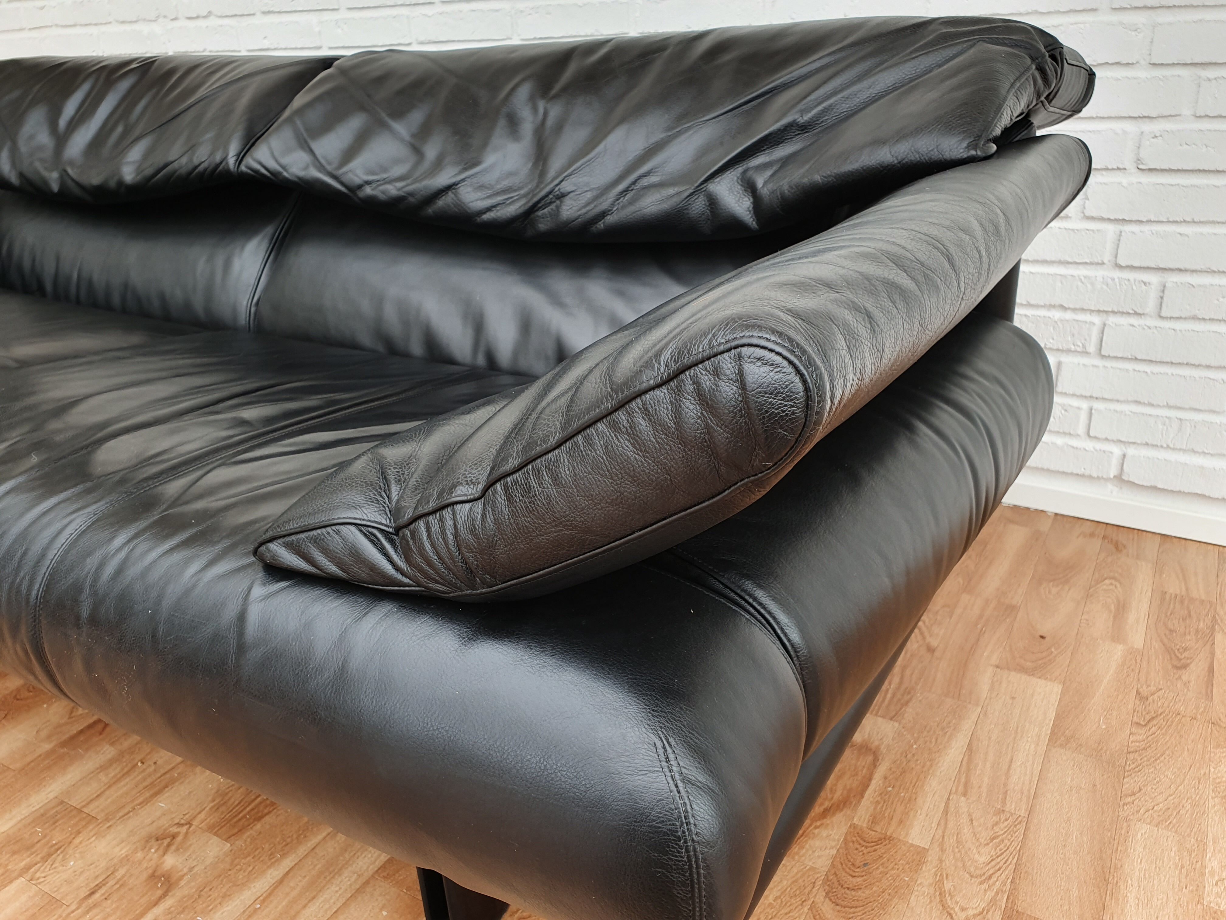 Sofa model "Alanda" by Paolo Piva for B-B Italia