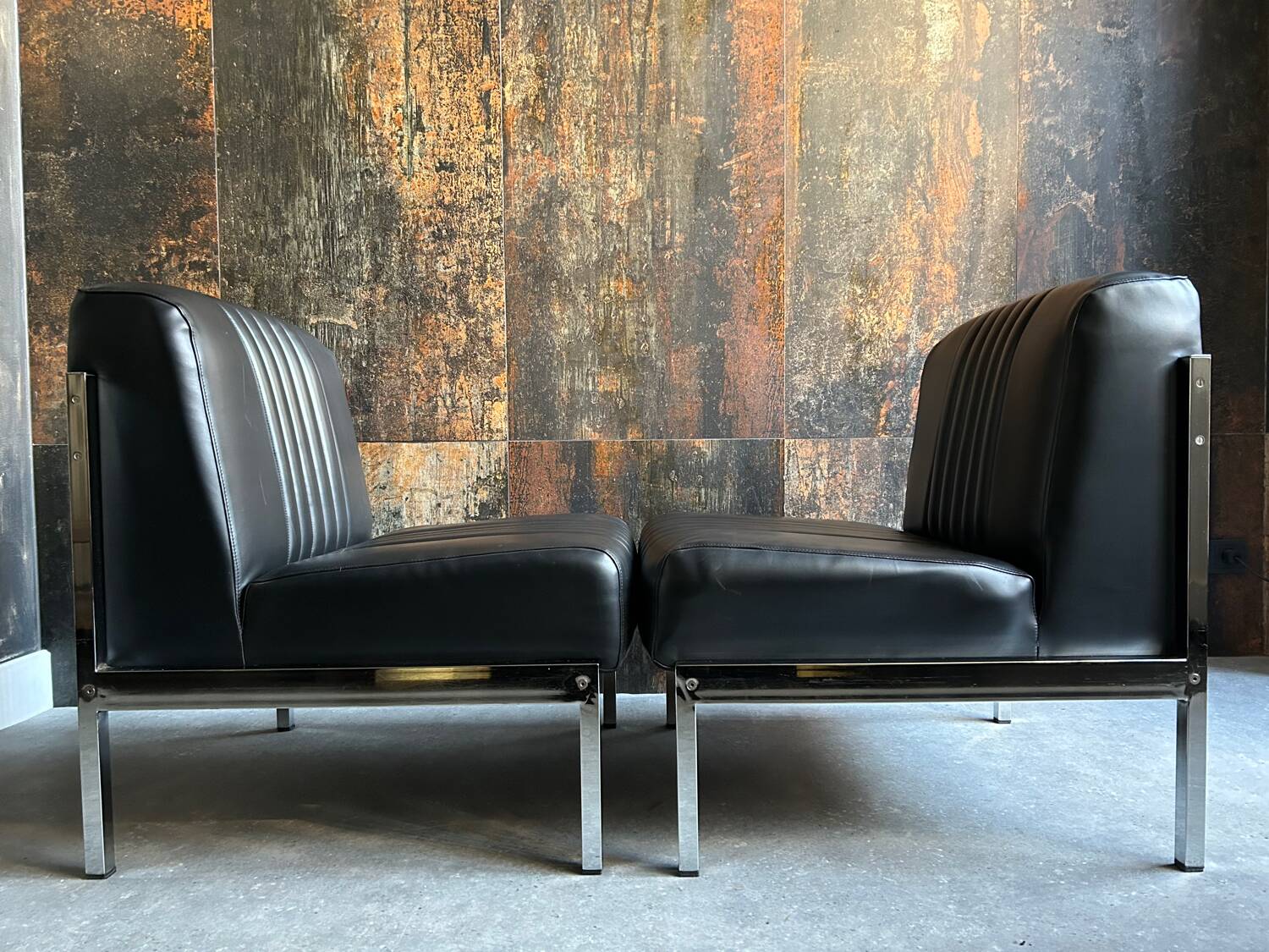 Ensemble (2) Chaises design vintage