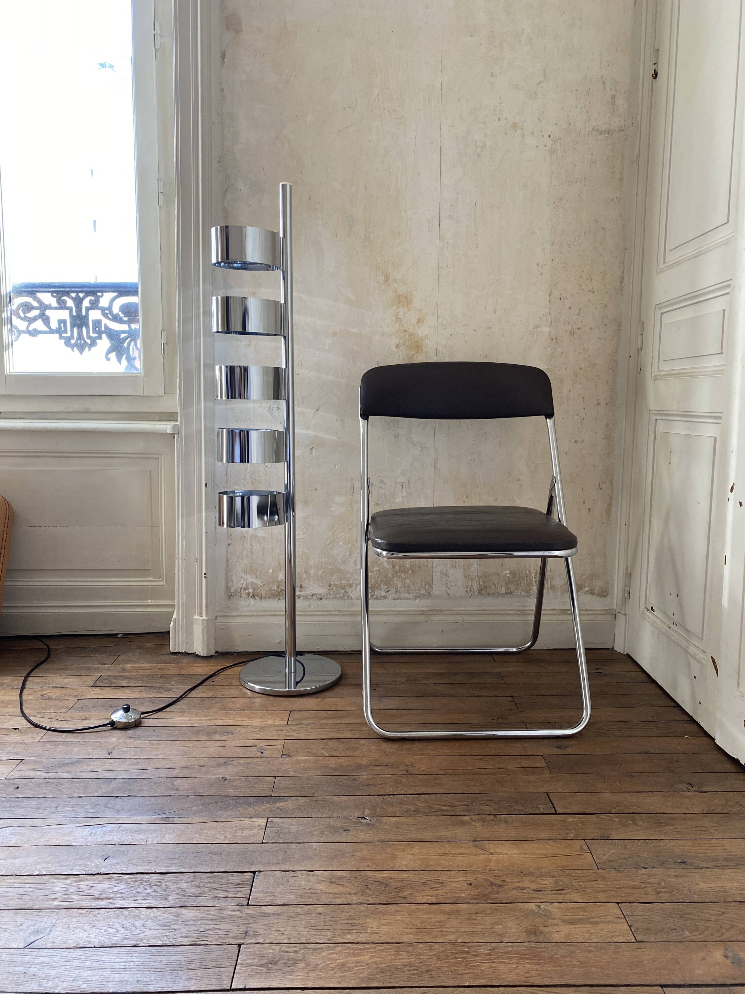 Space age floor lamp in chromed metal