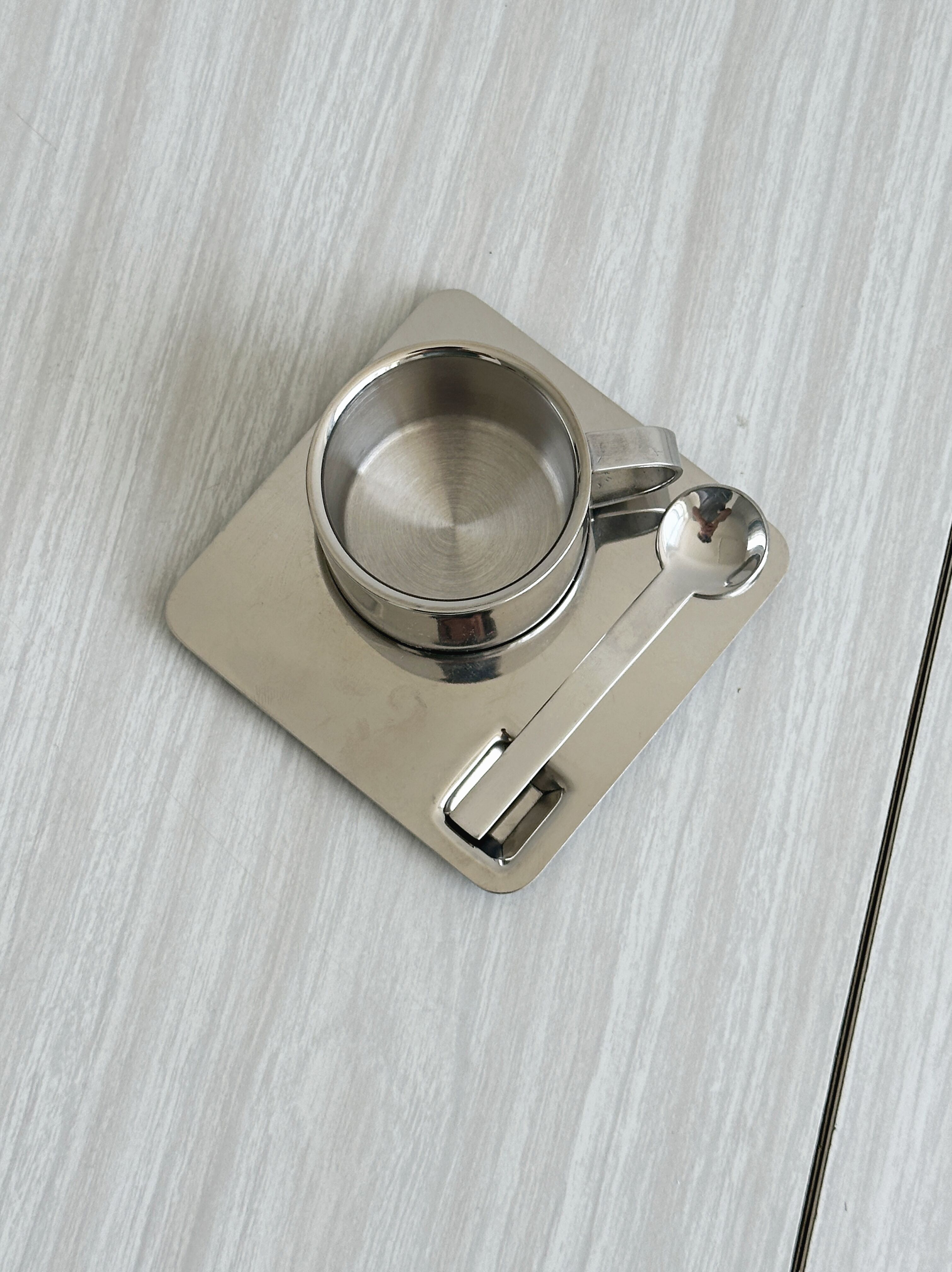Tasse à expresso en inox brillant