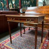 Desk of the Ladies of the Napoleon III era