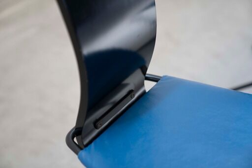 Chaise modèle impronta, lot de 4, années 1980/90