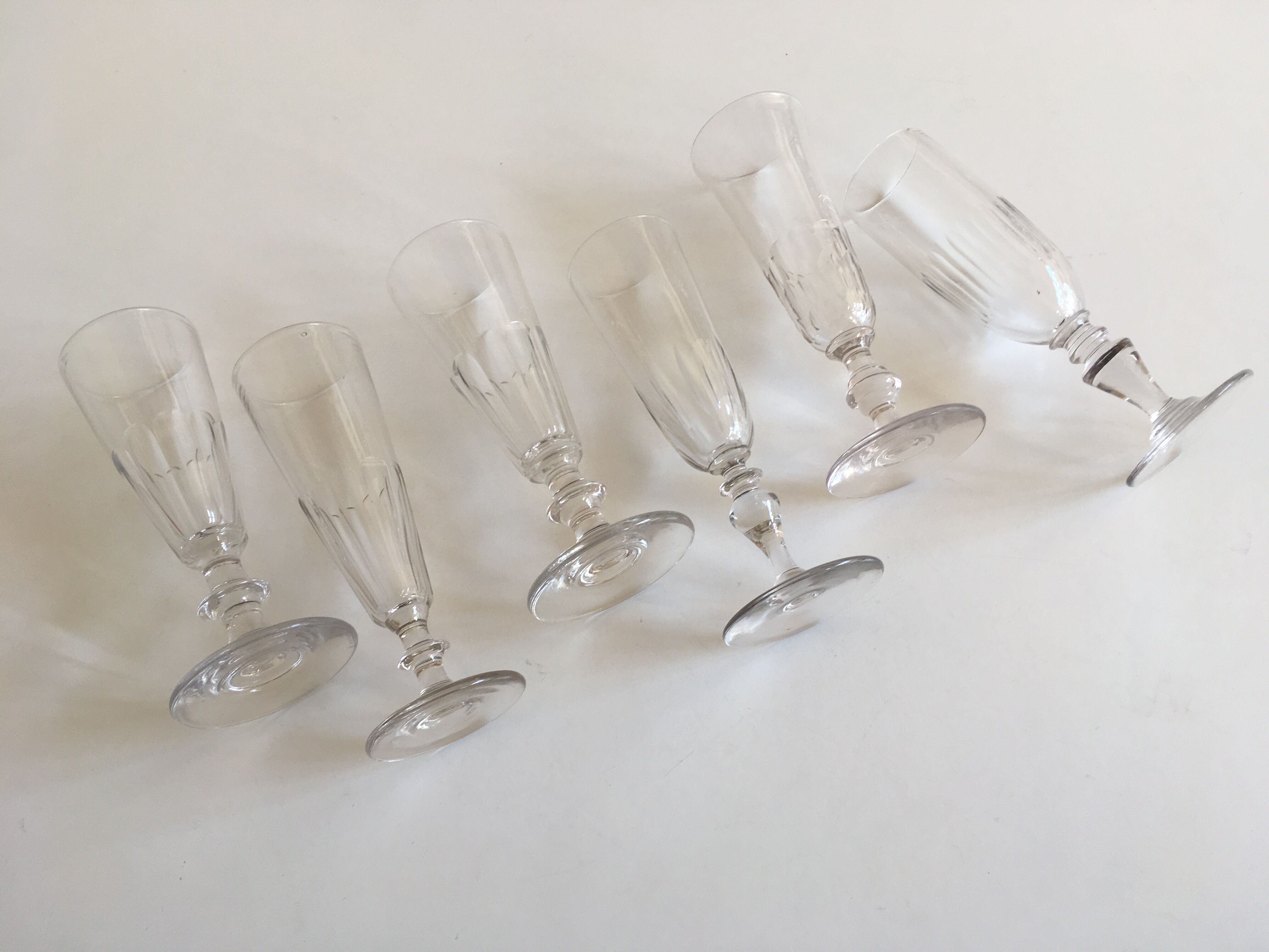 Set of 6 assorted champagne flutes late 19th century cut with cut-offs