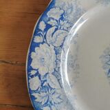Plat rond en terre de fer