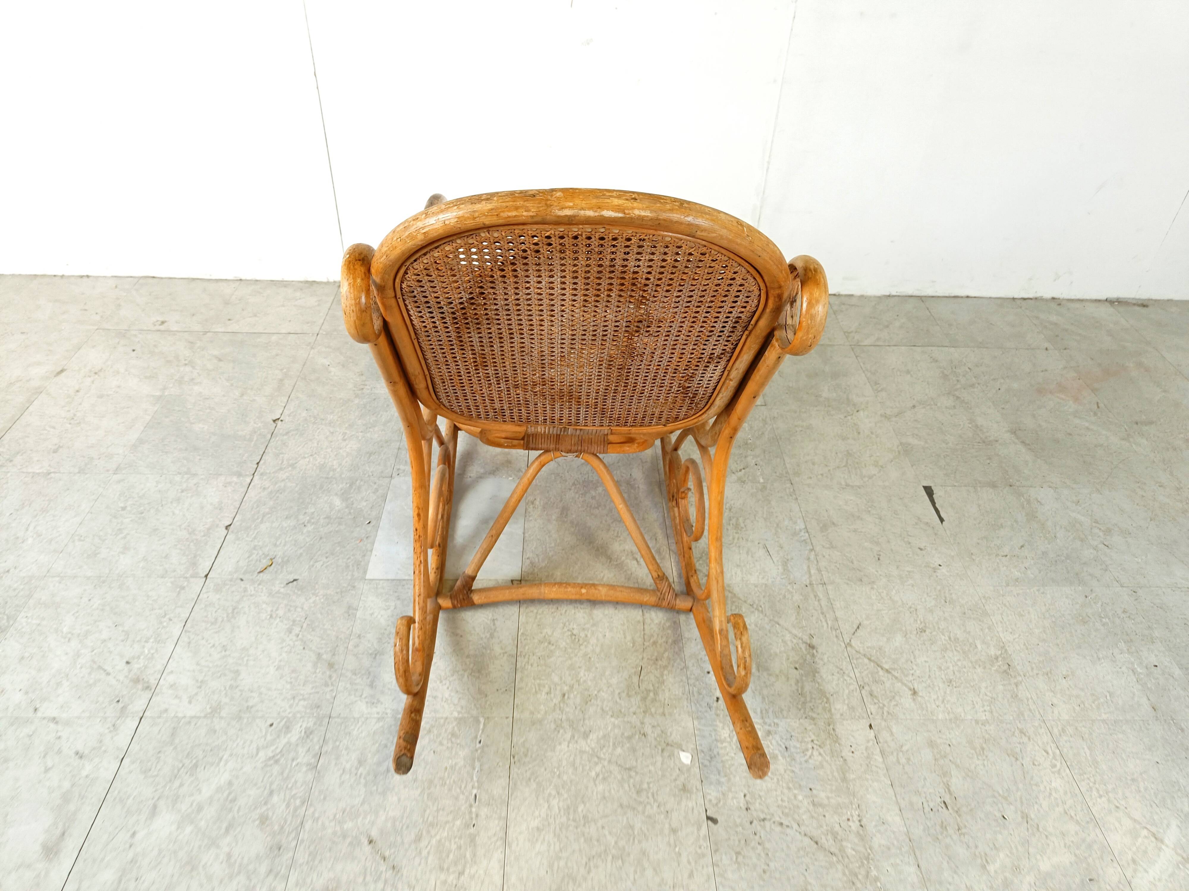 Fauteuil à bascule vintage, années 1950