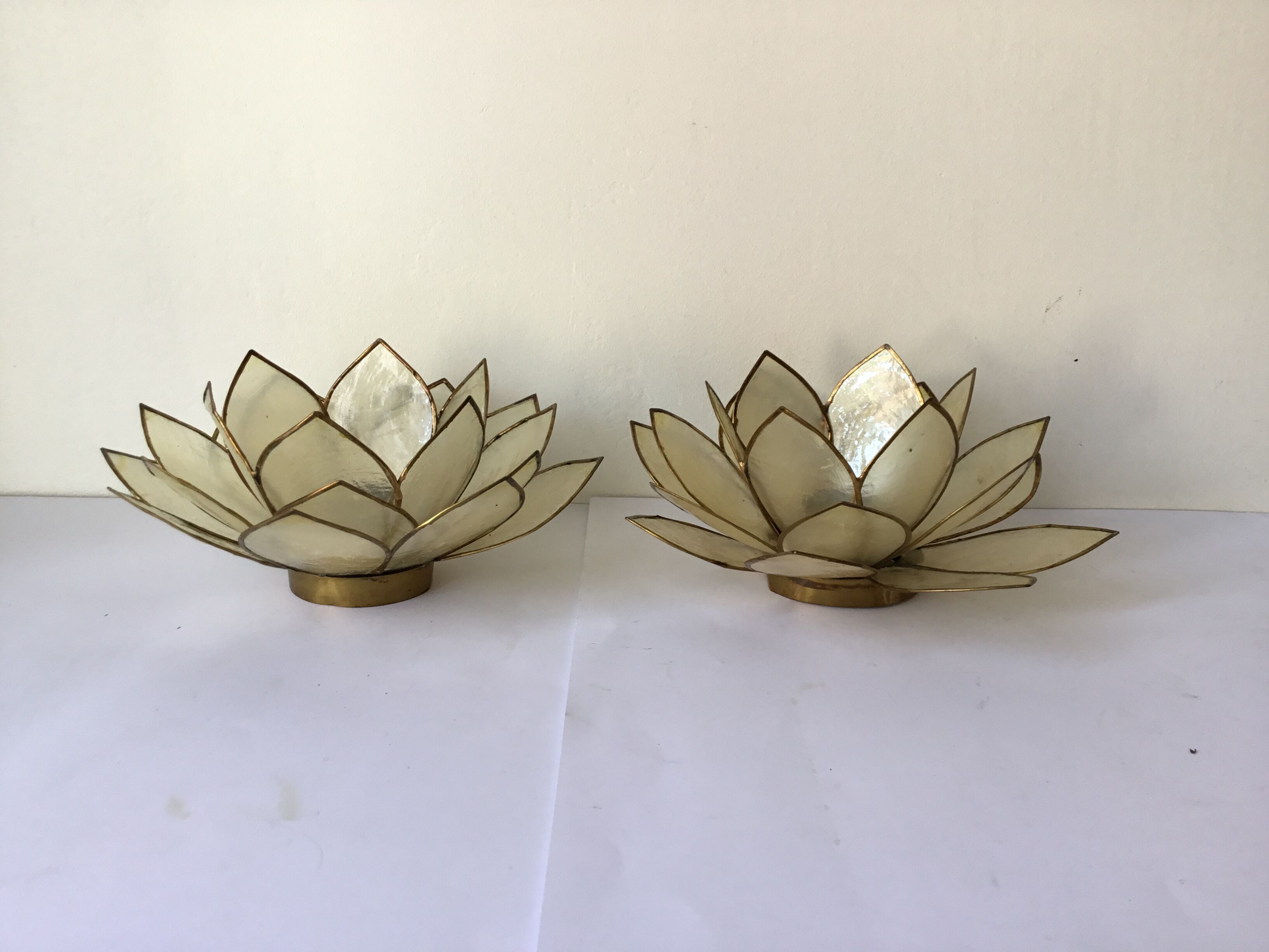 Candlestick flower in brass