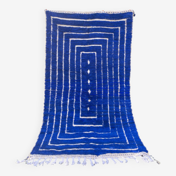 Klein blue and white Moroccan Berber rug