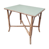 Low end rattan table