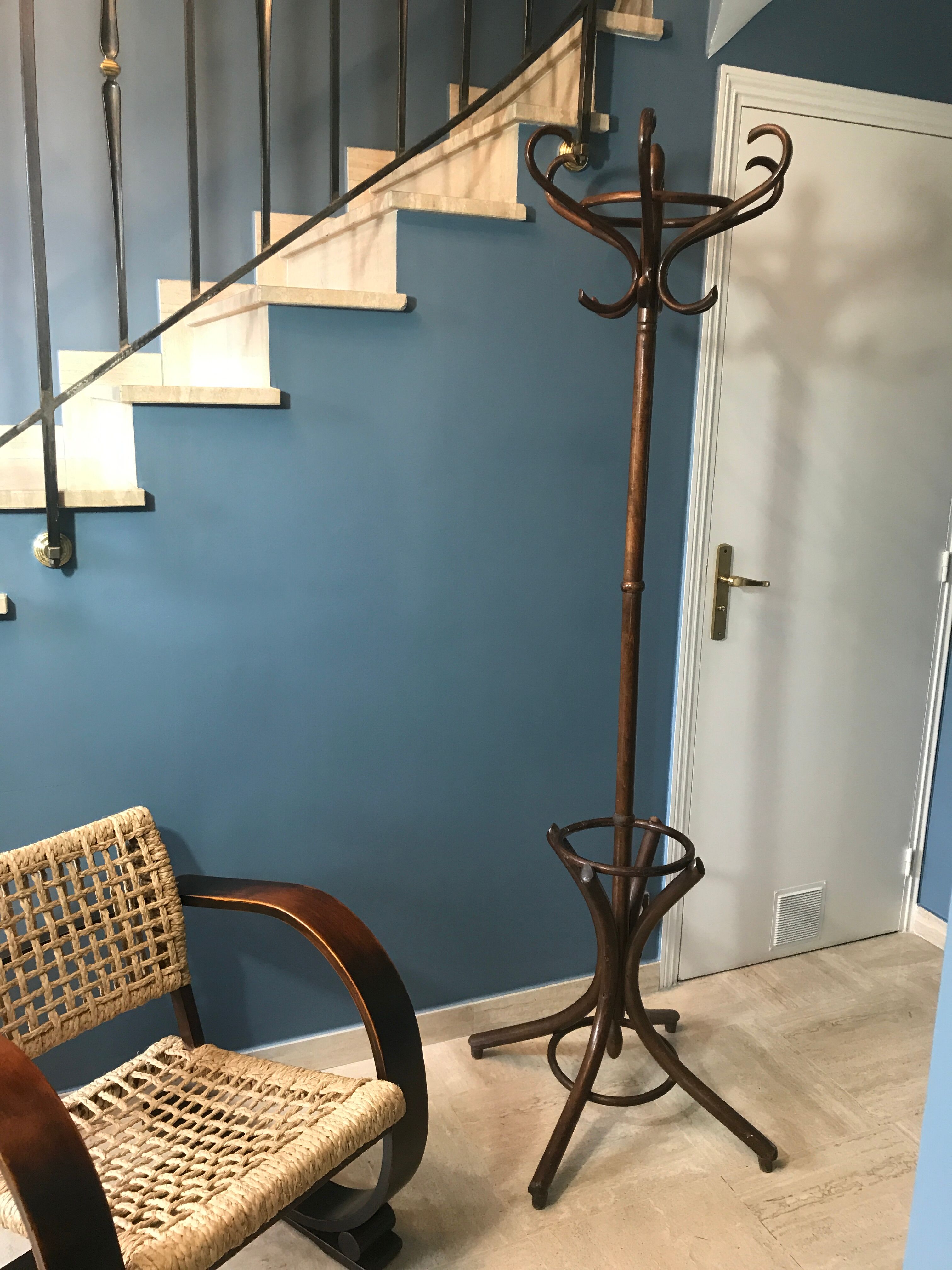 Porte manteau perroquet en bois courbé début XXème siècle