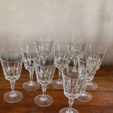 9 glasses with wine feet in chissed glass