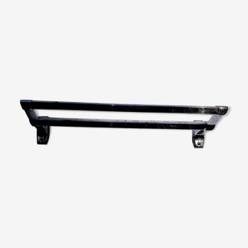 Chrome metal towel rack