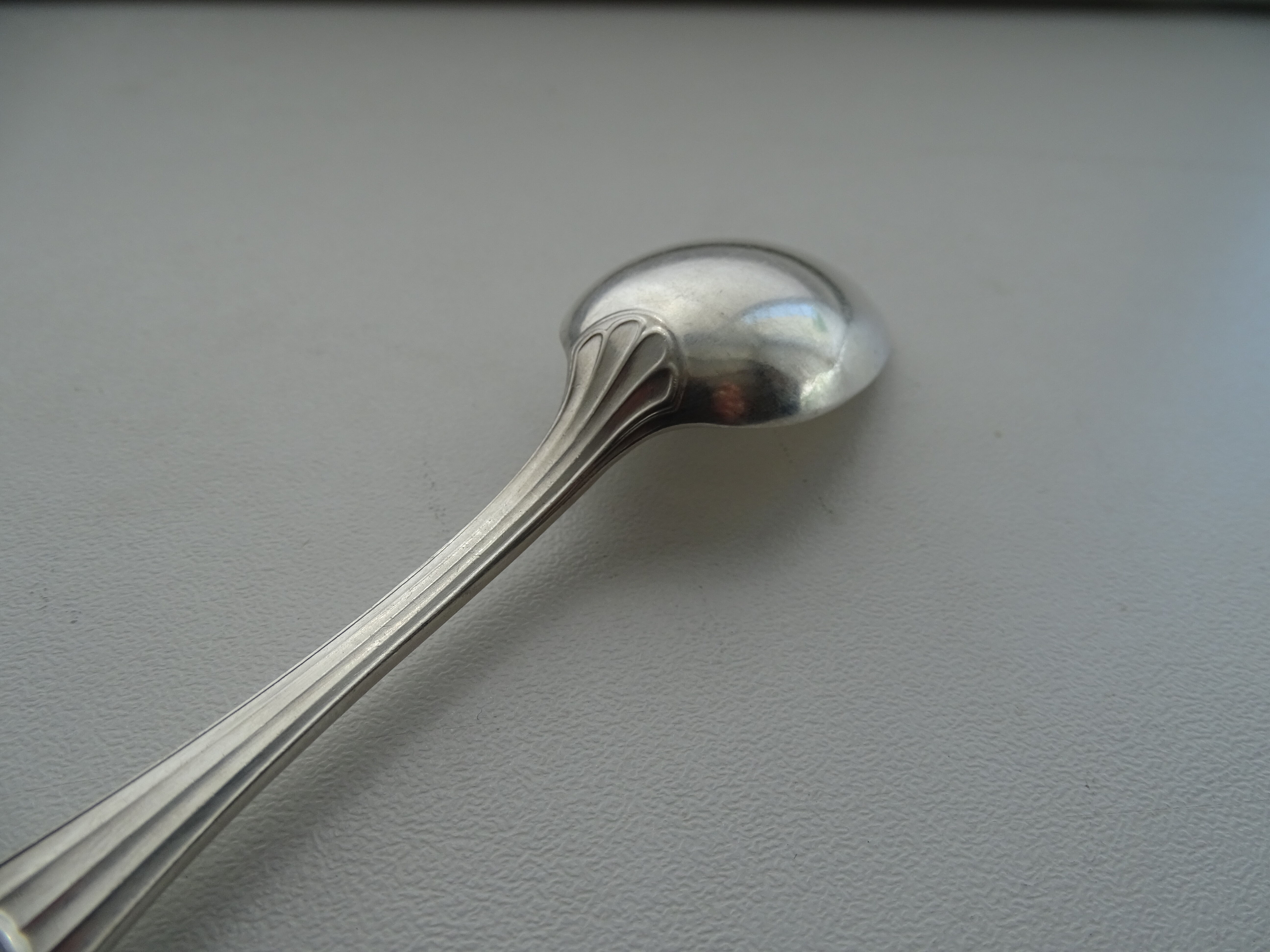 Set of 12 dessert spoons Ercuis in silver metal