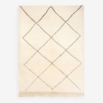 Berber beni ourain ecru rug with black diamonds 217 x 158 cm