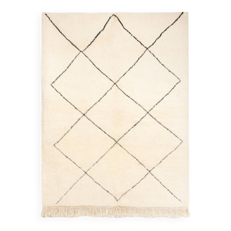 Berber beni ourain ecru rug with black diamonds 217 x 158 cm