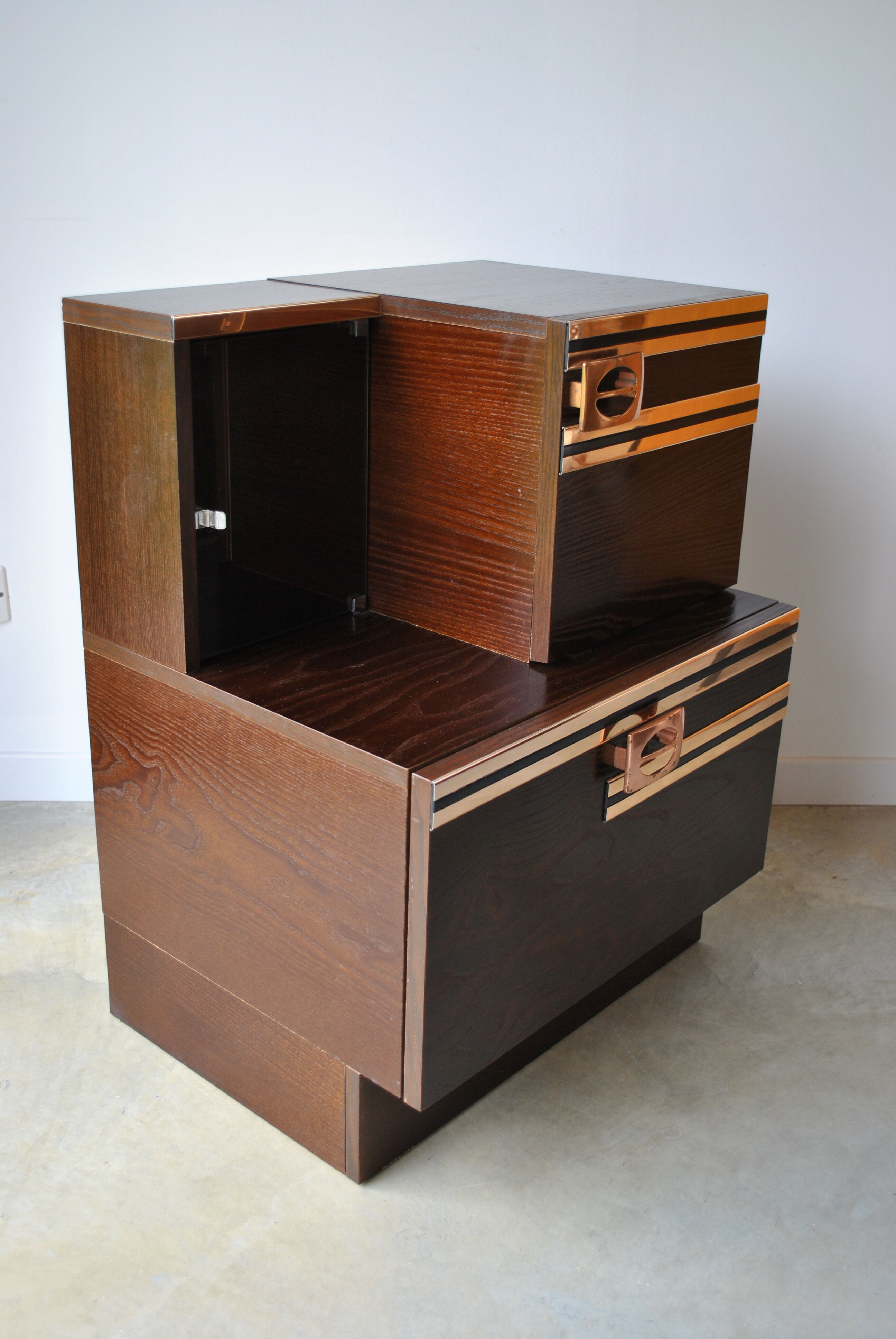 Vintage 1980 bedside