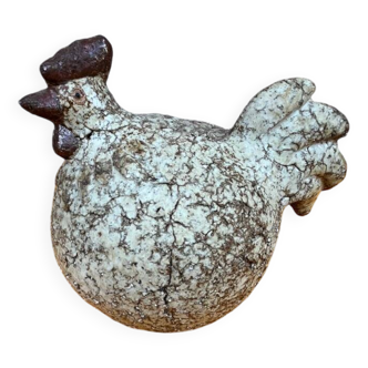 Terracotta hen