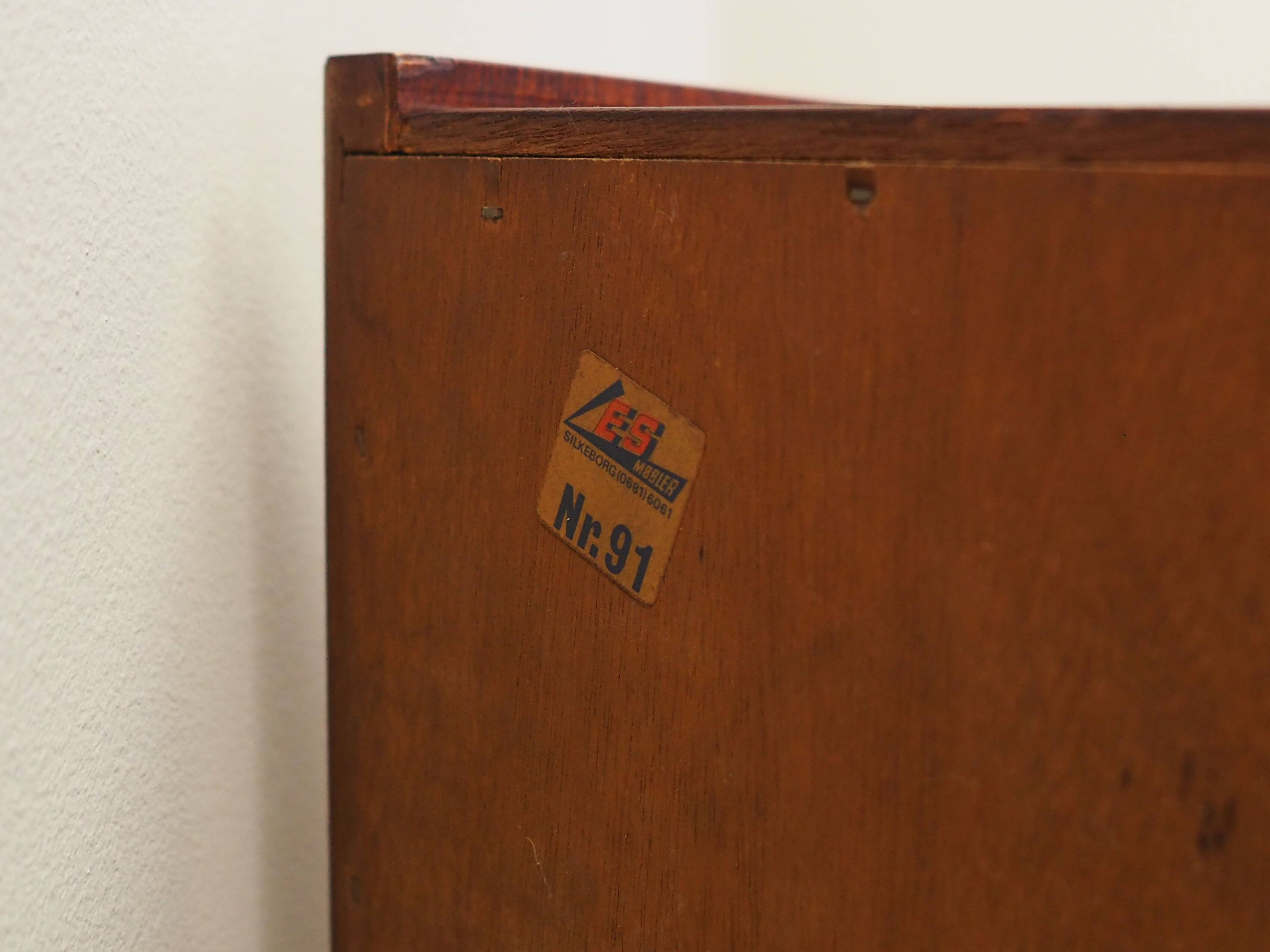 Buffet haut en teck, design danois, années 1970, fabriqué par ES Møbler