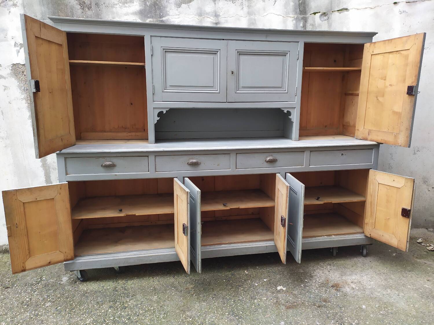 Gray patinated kitchen cabinet